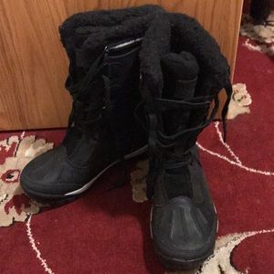 Brand new bear paw sheep wool snow boots 7